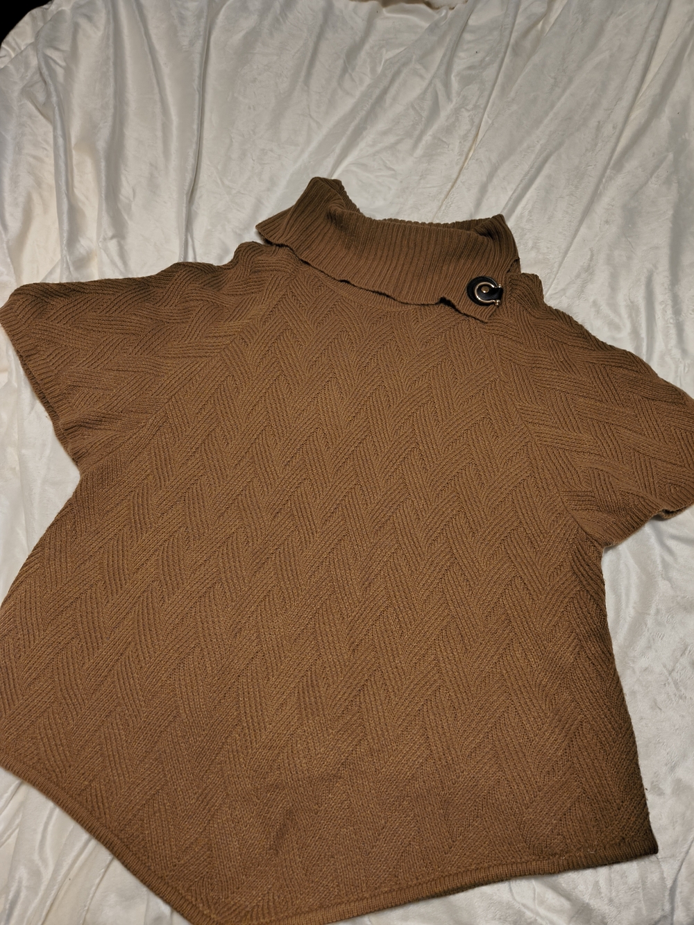 croft & barrow Brown Short-Sleeve Cable Turtleneck Sweater with Buckle
